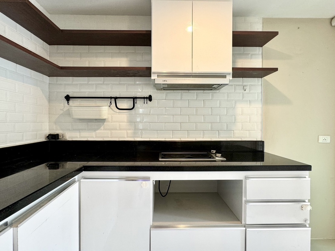 ประกาศฟรี! ซื้อ-ขาย-เช่า คอนโด บ้าน ทาวน์โฮม ที่ดิน และพื้นที่เชิงพาณิชย์ทั่วประเทศไทย ทุกทำเล ทุกงบประมาณ ไม่มีค่าใช้จ่าย ลงง่าย ขายไว เข้าถึงผู้ซื้อโดยตรง 13 S__3318213_0.jpg