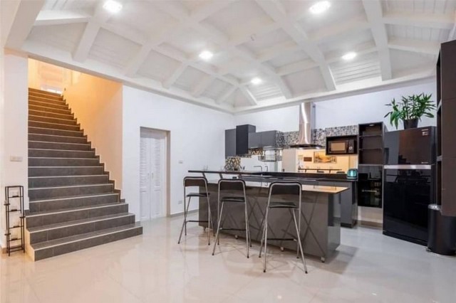 ประกาศฟรี! ซื้อ-ขาย-เช่า คอนโด บ้าน ทาวน์โฮม ที่ดิน และพื้นที่เชิงพาณิชย์ทั่วประเทศไทย ทุกทำเล ทุกงบประมาณ ไม่มีค่าใช้จ่าย ลงง่าย ขายไว เข้าถึงผู้ซื้อโดยตรง 5 21286pic4.jpg