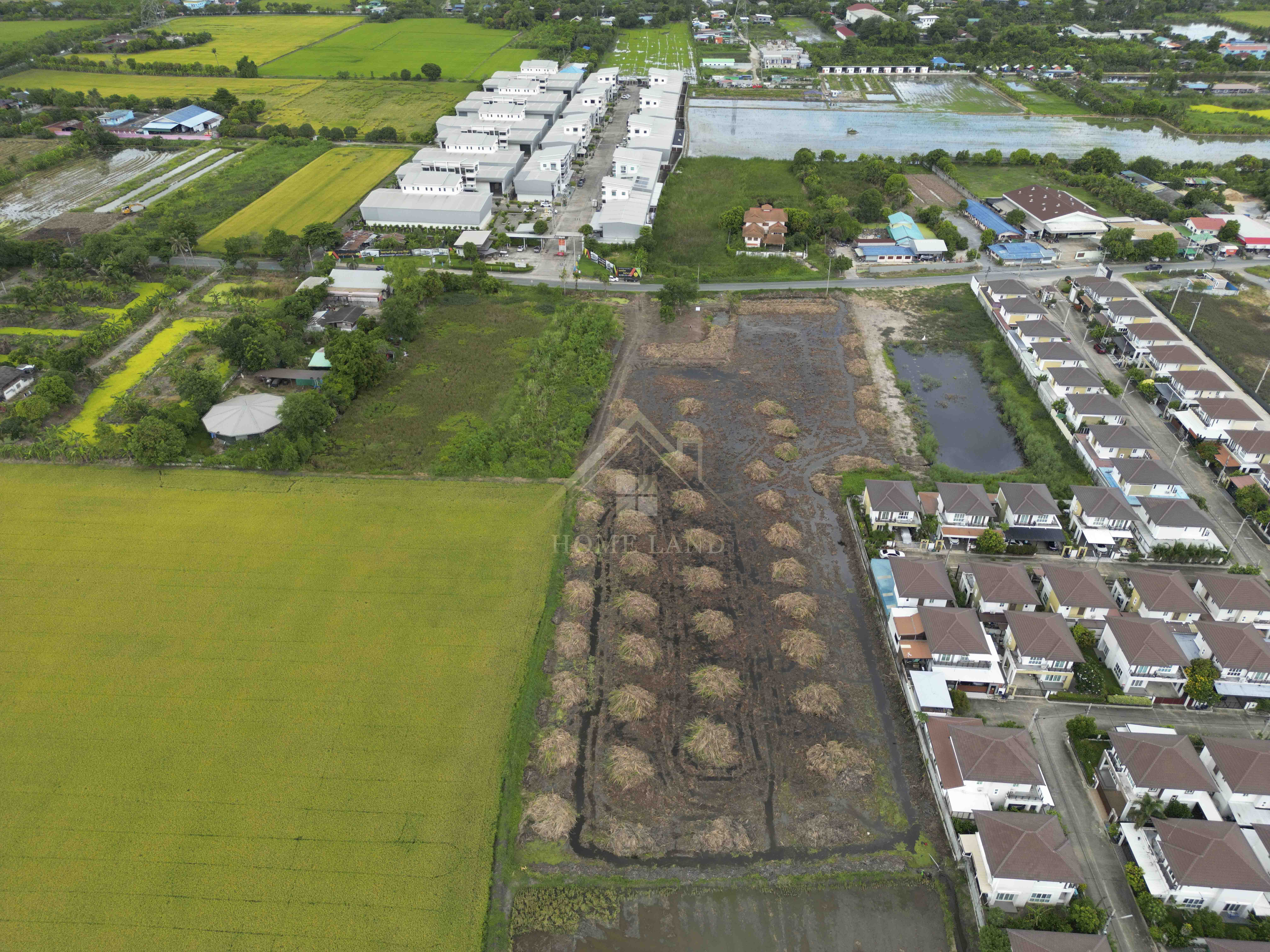 ประกาศฟรี! ซื้อ-ขาย-เช่า คอนโด บ้าน ทาวน์โฮม ที่ดิน และพื้นที่เชิงพาณิชย์ทั่วประเทศไทย ทุกทำเล ทุกงบประมาณ ไม่มีค่าใช้จ่าย ลงง่าย ขายไว เข้าถึงผู้ซื้อโดยตรง 4 167110pic3.jpg