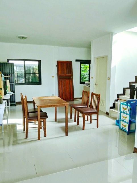 ประกาศฟรี! ซื้อ-ขาย-เช่า คอนโด บ้าน ทาวน์โฮม ที่ดิน และพื้นที่เชิงพาณิชย์ทั่วประเทศไทย ทุกทำเล ทุกงบประมาณ ไม่มีค่าใช้จ่าย ลงง่าย ขายไว เข้าถึงผู้ซื้อโดยตรง 3 170356pic2.jpg