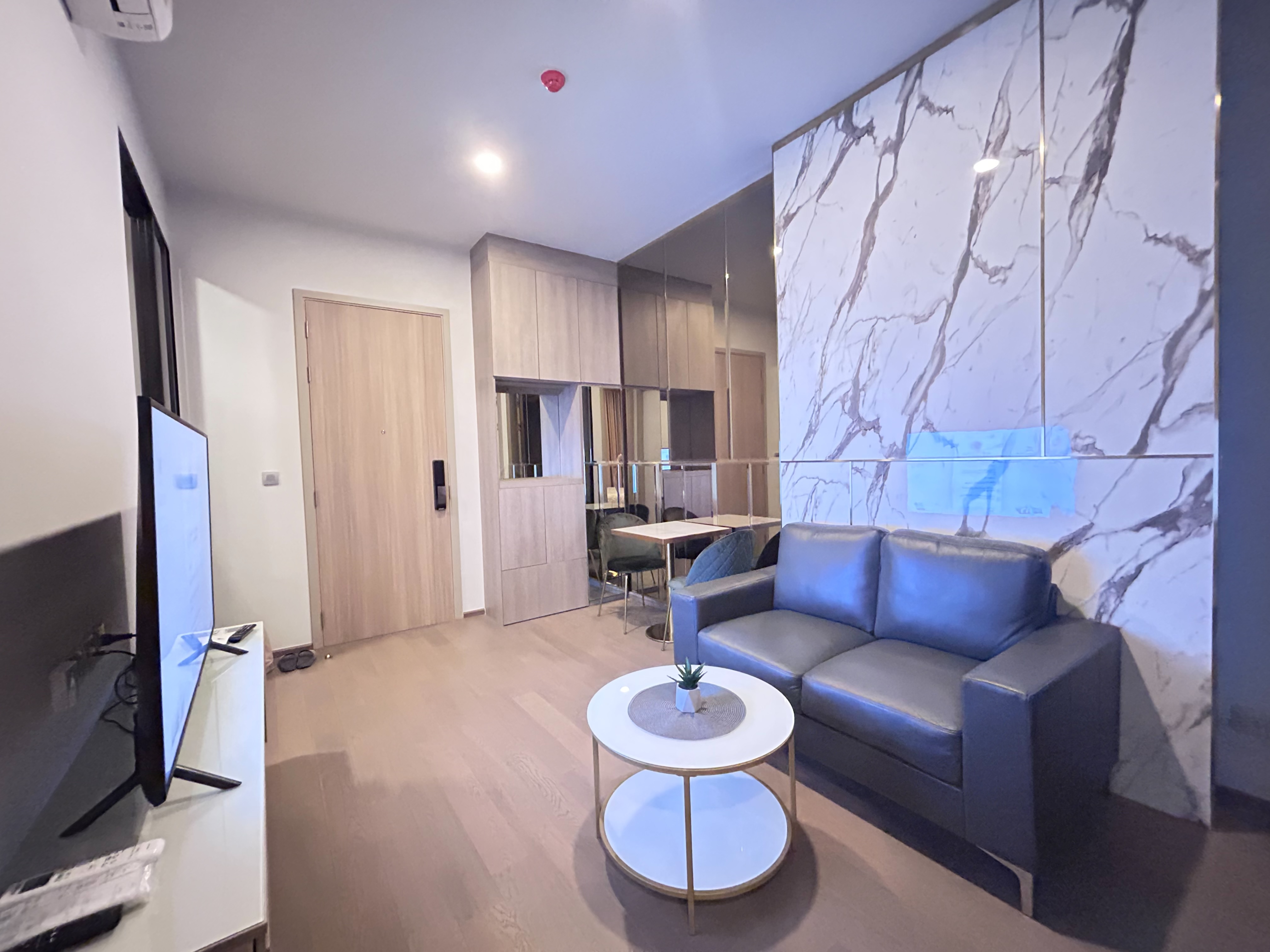 ประกาศฟรี! ซื้อ-ขาย-เช่า คอนโด บ้าน ทาวน์โฮม ที่ดิน และพื้นที่เชิงพาณิชย์ทั่วประเทศไทย ทุกทำเล ทุกงบประมาณ ไม่มีค่าใช้จ่าย ลงง่าย ขายไว เข้าถึงผู้ซื้อโดยตรง 2 S__6373516_0.jpg