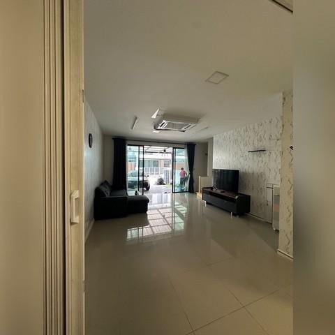 ประกาศฟรี! ซื้อ-ขาย-เช่า คอนโด บ้าน ทาวน์โฮม ที่ดิน และพื้นที่เชิงพาณิชย์ทั่วประเทศไทย ทุกทำเล ทุกงบประมาณ ไม่มีค่าใช้จ่าย ลงง่าย ขายไว เข้าถึงผู้ซื้อโดยตรง 5 275823pic4.jpg