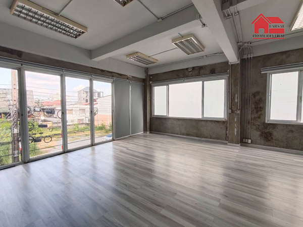 ประกาศฟรี! ซื้อ-ขาย-เช่า คอนโด บ้าน ทาวน์โฮม ที่ดิน และพื้นที่เชิงพาณิชย์ทั่วประเทศไทย ทุกทำเล ทุกงบประมาณ ไม่มีค่าใช้จ่าย ลงง่าย ขายไว เข้าถึงผู้ซื้อโดยตรง 4 170537pic3.jpg