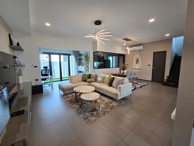 ประกาศฟรี! ซื้อ-ขาย-เช่า คอนโด บ้าน ทาวน์โฮม ที่ดิน และพื้นที่เชิงพาณิชย์ทั่วประเทศไทย ทุกทำเล ทุกงบประมาณ ไม่มีค่าใช้จ่าย ลงง่าย ขายไว เข้าถึงผู้ซื้อโดยตรง 4 276321pic3.jpg