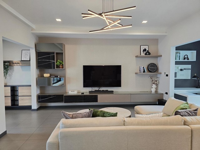 ประกาศฟรี! ซื้อ-ขาย-เช่า คอนโด บ้าน ทาวน์โฮม ที่ดิน และพื้นที่เชิงพาณิชย์ทั่วประเทศไทย ทุกทำเล ทุกงบประมาณ ไม่มีค่าใช้จ่าย ลงง่าย ขายไว เข้าถึงผู้ซื้อโดยตรง 5 276321pic4.jpg