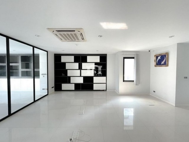 ประกาศฟรี! ซื้อ-ขาย-เช่า คอนโด บ้าน ทาวน์โฮม ที่ดิน และพื้นที่เชิงพาณิชย์ทั่วประเทศไทย ทุกทำเล ทุกงบประมาณ ไม่มีค่าใช้จ่าย ลงง่าย ขายไว เข้าถึงผู้ซื้อโดยตรง 4 171698pic3.jpg