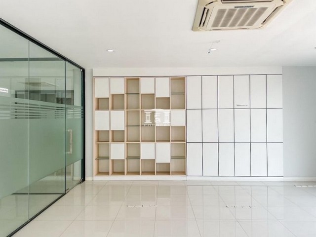 ประกาศฟรี! ซื้อ-ขาย-เช่า คอนโด บ้าน ทาวน์โฮม ที่ดิน และพื้นที่เชิงพาณิชย์ทั่วประเทศไทย ทุกทำเล ทุกงบประมาณ ไม่มีค่าใช้จ่าย ลงง่าย ขายไว เข้าถึงผู้ซื้อโดยตรง 5 171698pic4.jpg