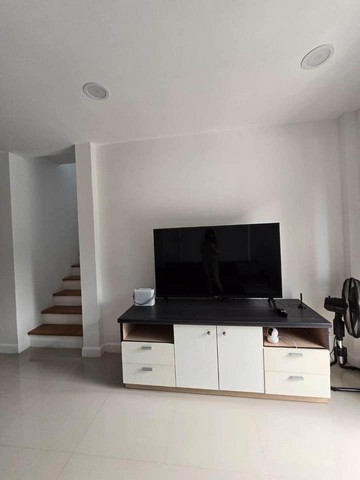 ประกาศฟรี! ซื้อ-ขาย-เช่า คอนโด บ้าน ทาวน์โฮม ที่ดิน และพื้นที่เชิงพาณิชย์ทั่วประเทศไทย ทุกทำเล ทุกงบประมาณ ไม่มีค่าใช้จ่าย ลงง่าย ขายไว เข้าถึงผู้ซื้อโดยตรง 5 475428pic4.jpg