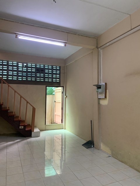 ประกาศฟรี! ซื้อ-ขาย-เช่า คอนโด บ้าน ทาวน์โฮม ที่ดิน และพื้นที่เชิงพาณิชย์ทั่วประเทศไทย ทุกทำเล ทุกงบประมาณ ไม่มีค่าใช้จ่าย ลงง่าย ขายไว เข้าถึงผู้ซื้อโดยตรง 4 171754pic3.jpg