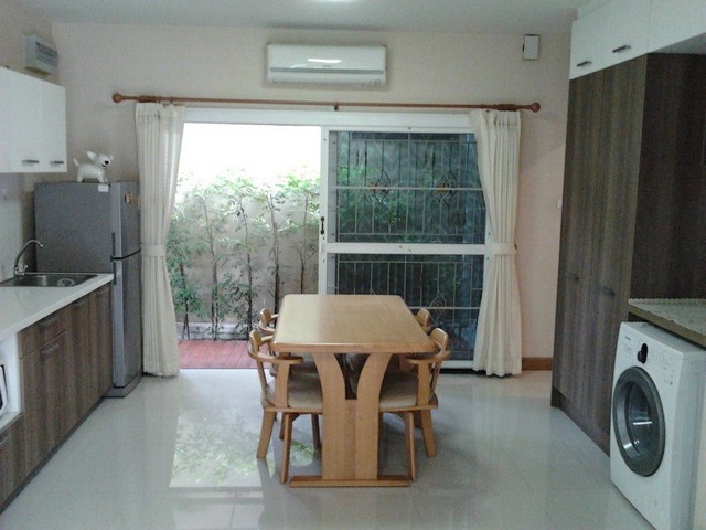 ประกาศฟรี! ซื้อ-ขาย-เช่า คอนโด บ้าน ทาวน์โฮม ที่ดิน และพื้นที่เชิงพาณิชย์ทั่วประเทศไทย ทุกทำเล ทุกงบประมาณ ไม่มีค่าใช้จ่าย ลงง่าย ขายไว เข้าถึงผู้ซื้อโดยตรง 3 171791pic2.jpg