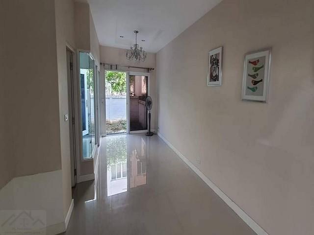 ประกาศฟรี! ซื้อ-ขาย-เช่า คอนโด บ้าน ทาวน์โฮม ที่ดิน และพื้นที่เชิงพาณิชย์ทั่วประเทศไทย ทุกทำเล ทุกงบประมาณ ไม่มีค่าใช้จ่าย ลงง่าย ขายไว เข้าถึงผู้ซื้อโดยตรง 3 475523pic2.jpg