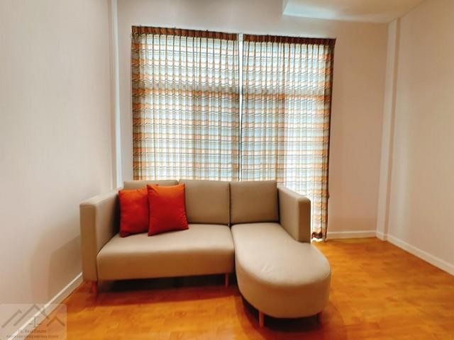 ประกาศฟรี! ซื้อ-ขาย-เช่า คอนโด บ้าน ทาวน์โฮม ที่ดิน และพื้นที่เชิงพาณิชย์ทั่วประเทศไทย ทุกทำเล ทุกงบประมาณ ไม่มีค่าใช้จ่าย ลงง่าย ขายไว เข้าถึงผู้ซื้อโดยตรง 3 276590pic2.jpg