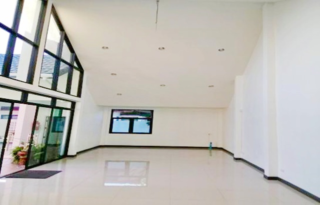 ประกาศฟรี! ซื้อ-ขาย-เช่า คอนโด บ้าน ทาวน์โฮม ที่ดิน และพื้นที่เชิงพาณิชย์ทั่วประเทศไทย ทุกทำเล ทุกงบประมาณ ไม่มีค่าใช้จ่าย ลงง่าย ขายไว เข้าถึงผู้ซื้อโดยตรง 3 171946pic2.jpg