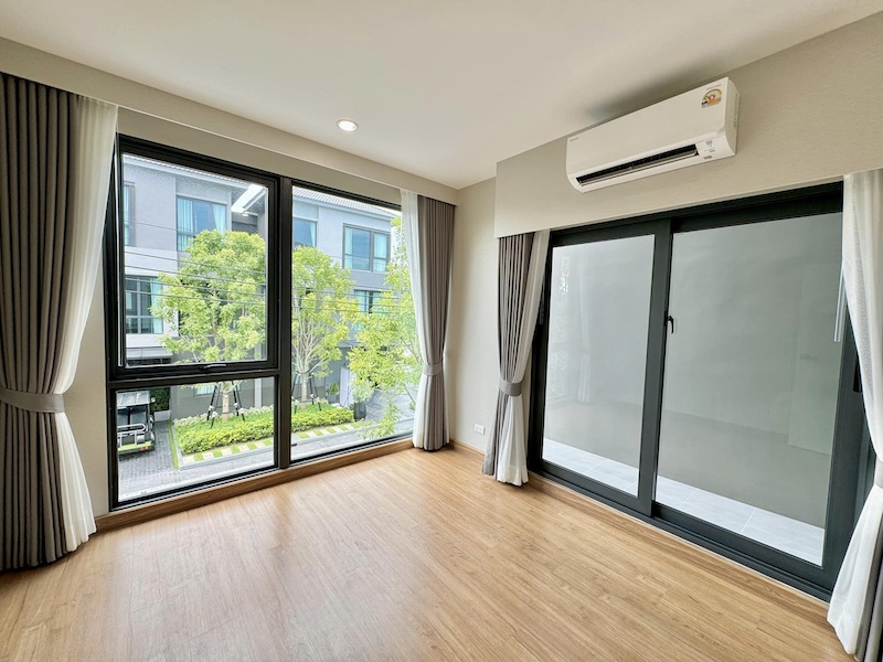 ประกาศฟรี! ซื้อ-ขาย-เช่า คอนโด บ้าน ทาวน์โฮม ที่ดิน และพื้นที่เชิงพาณิชย์ทั่วประเทศไทย ทุกทำเล ทุกงบประมาณ ไม่มีค่าใช้จ่าย ลงง่าย ขายไว เข้าถึงผู้ซื้อโดยตรง 4 276801pic3.jpg