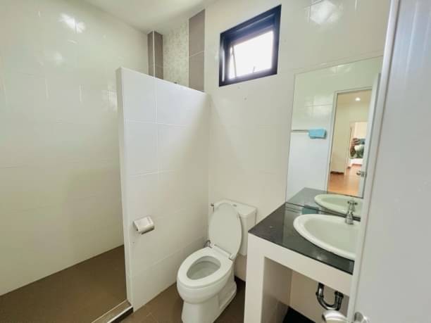 ประกาศฟรี! ซื้อ-ขาย-เช่า คอนโด บ้าน ทาวน์โฮม ที่ดิน และพื้นที่เชิงพาณิชย์ทั่วประเทศไทย ทุกทำเล ทุกงบประมาณ ไม่มีค่าใช้จ่าย ลงง่าย ขายไว เข้าถึงผู้ซื้อโดยตรง 5 172065pic4.jpg