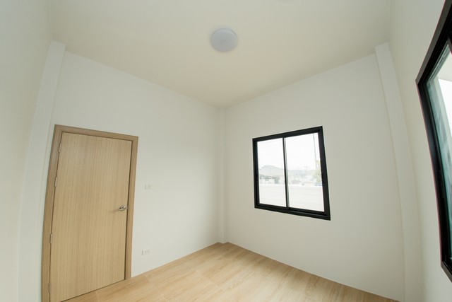 ประกาศฟรี! ซื้อ-ขาย-เช่า คอนโด บ้าน ทาวน์โฮม ที่ดิน และพื้นที่เชิงพาณิชย์ทั่วประเทศไทย ทุกทำเล ทุกงบประมาณ ไม่มีค่าใช้จ่าย ลงง่าย ขายไว เข้าถึงผู้ซื้อโดยตรง 5 172003pic4.jpg