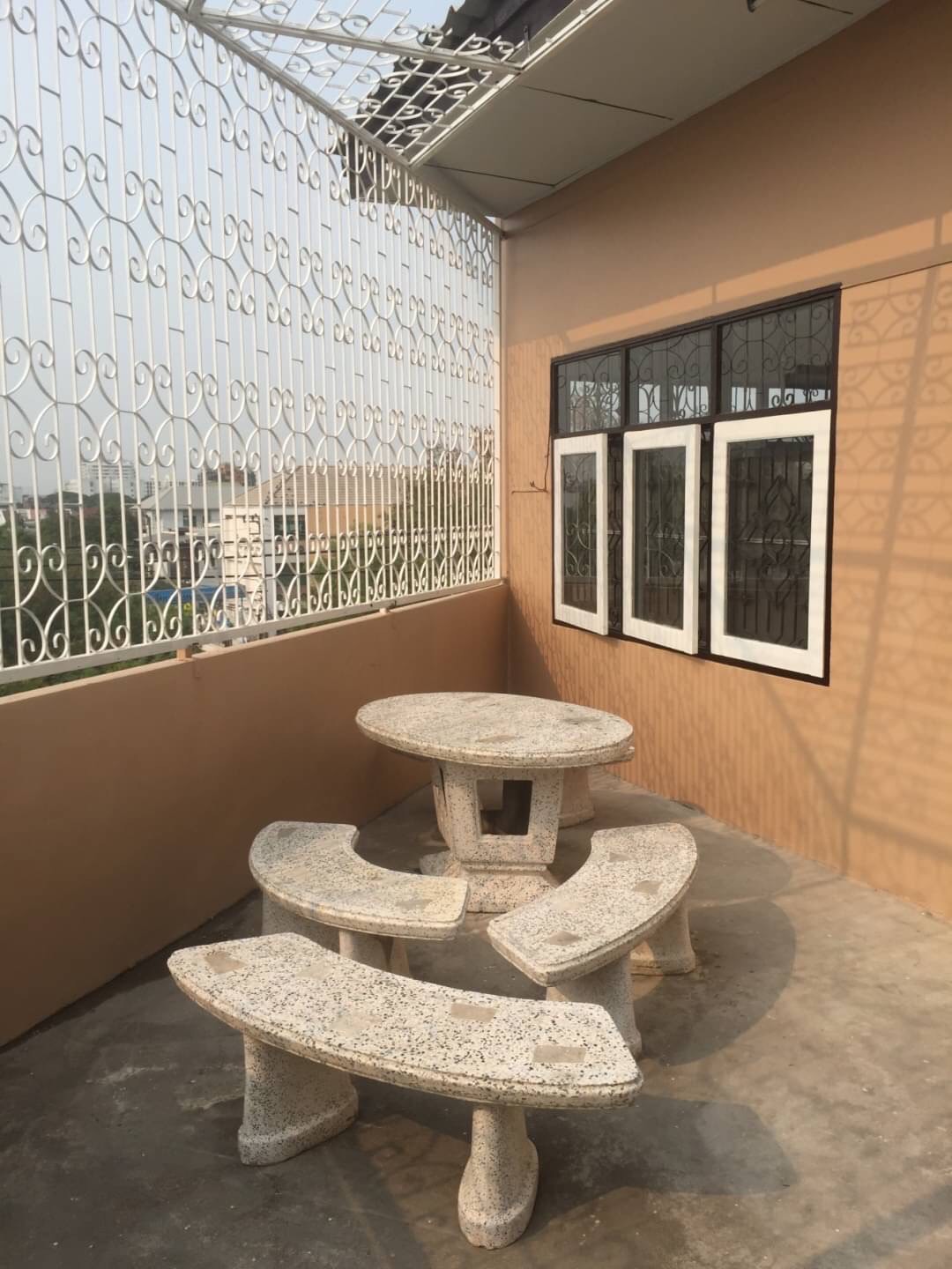 ประกาศฟรี! ซื้อ-ขาย-เช่า คอนโด บ้าน ทาวน์โฮม ที่ดิน และพื้นที่เชิงพาณิชย์ทั่วประเทศไทย ทุกทำเล ทุกงบประมาณ ไม่มีค่าใช้จ่าย ลงง่าย ขายไว เข้าถึงผู้ซื้อโดยตรง 4 475740pic3.jpg