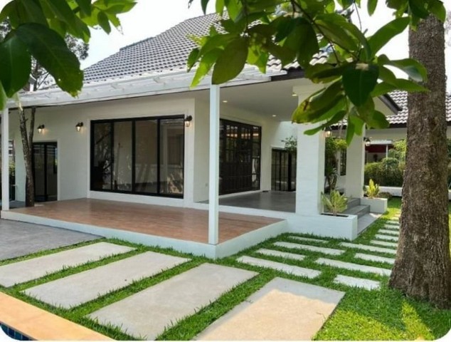 ประกาศฟรี! ซื้อ-ขาย-เช่า คอนโด บ้าน ทาวน์โฮม ที่ดิน และพื้นที่เชิงพาณิชย์ทั่วประเทศไทย ทุกทำเล ทุกงบประมาณ ไม่มีค่าใช้จ่าย ลงง่าย ขายไว เข้าถึงผู้ซื้อโดยตรง 3 172122pic2.jpg