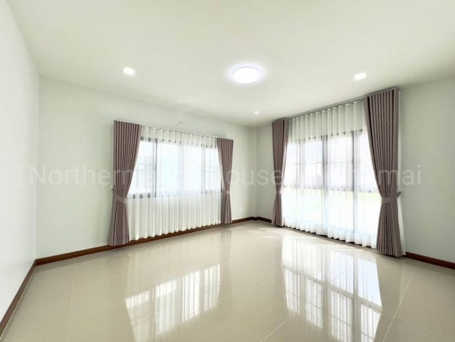 ประกาศฟรี! ซื้อ-ขาย-เช่า คอนโด บ้าน ทาวน์โฮม ที่ดิน และพื้นที่เชิงพาณิชย์ทั่วประเทศไทย ทุกทำเล ทุกงบประมาณ ไม่มีค่าใช้จ่าย ลงง่าย ขายไว เข้าถึงผู้ซื้อโดยตรง 3 172117pic2.jpg