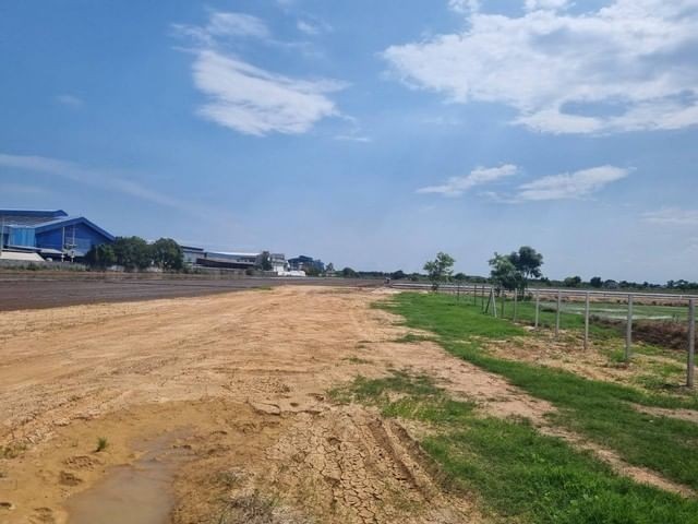 ประกาศฟรี! ซื้อ-ขาย-เช่า คอนโด บ้าน ทาวน์โฮม ที่ดิน และพื้นที่เชิงพาณิชย์ทั่วประเทศไทย ทุกทำเล ทุกงบประมาณ ไม่มีค่าใช้จ่าย ลงง่าย ขายไว เข้าถึงผู้ซื้อโดยตรง 4 276900pic3.jpg