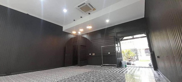 ประกาศฟรี! ซื้อ-ขาย-เช่า คอนโด บ้าน ทาวน์โฮม ที่ดิน และพื้นที่เชิงพาณิชย์ทั่วประเทศไทย ทุกทำเล ทุกงบประมาณ ไม่มีค่าใช้จ่าย ลงง่าย ขายไว เข้าถึงผู้ซื้อโดยตรง 5 276787pic4.jpg