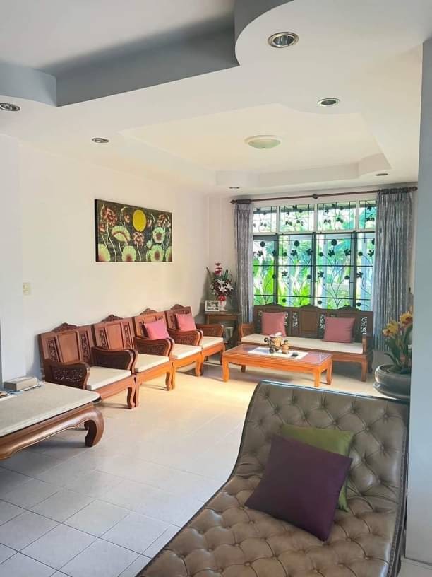 ประกาศฟรี! ซื้อ-ขาย-เช่า คอนโด บ้าน ทาวน์โฮม ที่ดิน และพื้นที่เชิงพาณิชย์ทั่วประเทศไทย ทุกทำเล ทุกงบประมาณ ไม่มีค่าใช้จ่าย ลงง่าย ขายไว เข้าถึงผู้ซื้อโดยตรง 5 172150pic4.jpg