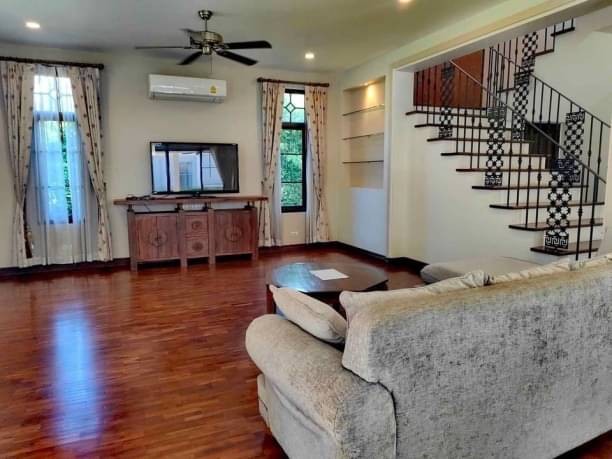 ประกาศฟรี! ซื้อ-ขาย-เช่า คอนโด บ้าน ทาวน์โฮม ที่ดิน และพื้นที่เชิงพาณิชย์ทั่วประเทศไทย ทุกทำเล ทุกงบประมาณ ไม่มีค่าใช้จ่าย ลงง่าย ขายไว เข้าถึงผู้ซื้อโดยตรง 4 172145pic3.jpg