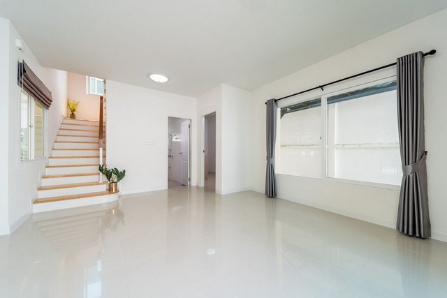 ประกาศฟรี! ซื้อ-ขาย-เช่า คอนโด บ้าน ทาวน์โฮม ที่ดิน และพื้นที่เชิงพาณิชย์ทั่วประเทศไทย ทุกทำเล ทุกงบประมาณ ไม่มีค่าใช้จ่าย ลงง่าย ขายไว เข้าถึงผู้ซื้อโดยตรง 4 475888pic3.jpg