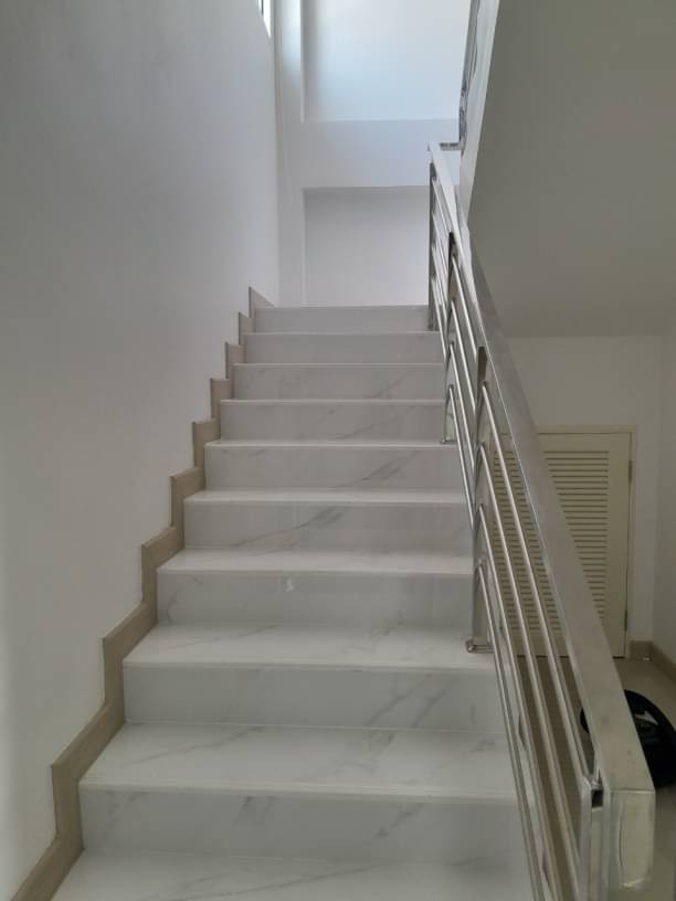 ประกาศฟรี! ซื้อ-ขาย-เช่า คอนโด บ้าน ทาวน์โฮม ที่ดิน และพื้นที่เชิงพาณิชย์ทั่วประเทศไทย ทุกทำเล ทุกงบประมาณ ไม่มีค่าใช้จ่าย ลงง่าย ขายไว เข้าถึงผู้ซื้อโดยตรง 5 172141pic4.jpg