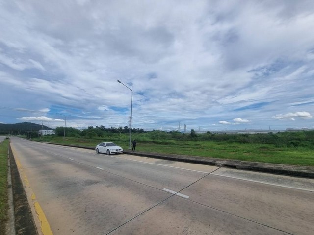 ประกาศฟรี! ซื้อ-ขาย-เช่า คอนโด บ้าน ทาวน์โฮม ที่ดิน และพื้นที่เชิงพาณิชย์ทั่วประเทศไทย ทุกทำเล ทุกงบประมาณ ไม่มีค่าใช้จ่าย ลงง่าย ขายไว เข้าถึงผู้ซื้อโดยตรง 5 22005pic4.jpg