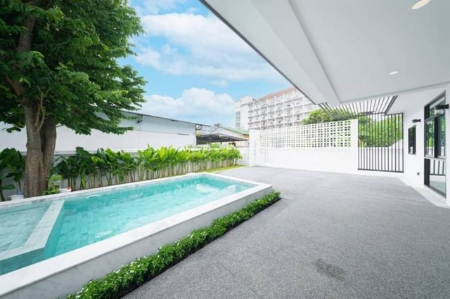 ประกาศฟรี! ซื้อ-ขาย-เช่า คอนโด บ้าน ทาวน์โฮม ที่ดิน และพื้นที่เชิงพาณิชย์ทั่วประเทศไทย ทุกทำเล ทุกงบประมาณ ไม่มีค่าใช้จ่าย ลงง่าย ขายไว เข้าถึงผู้ซื้อโดยตรง 4 21991pic3.jpg