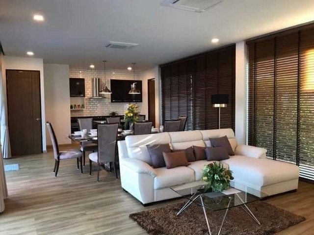 ประกาศฟรี! ซื้อ-ขาย-เช่า คอนโด บ้าน ทาวน์โฮม ที่ดิน และพื้นที่เชิงพาณิชย์ทั่วประเทศไทย ทุกทำเล ทุกงบประมาณ ไม่มีค่าใช้จ่าย ลงง่าย ขายไว เข้าถึงผู้ซื้อโดยตรง 4 172177pic3.jpg