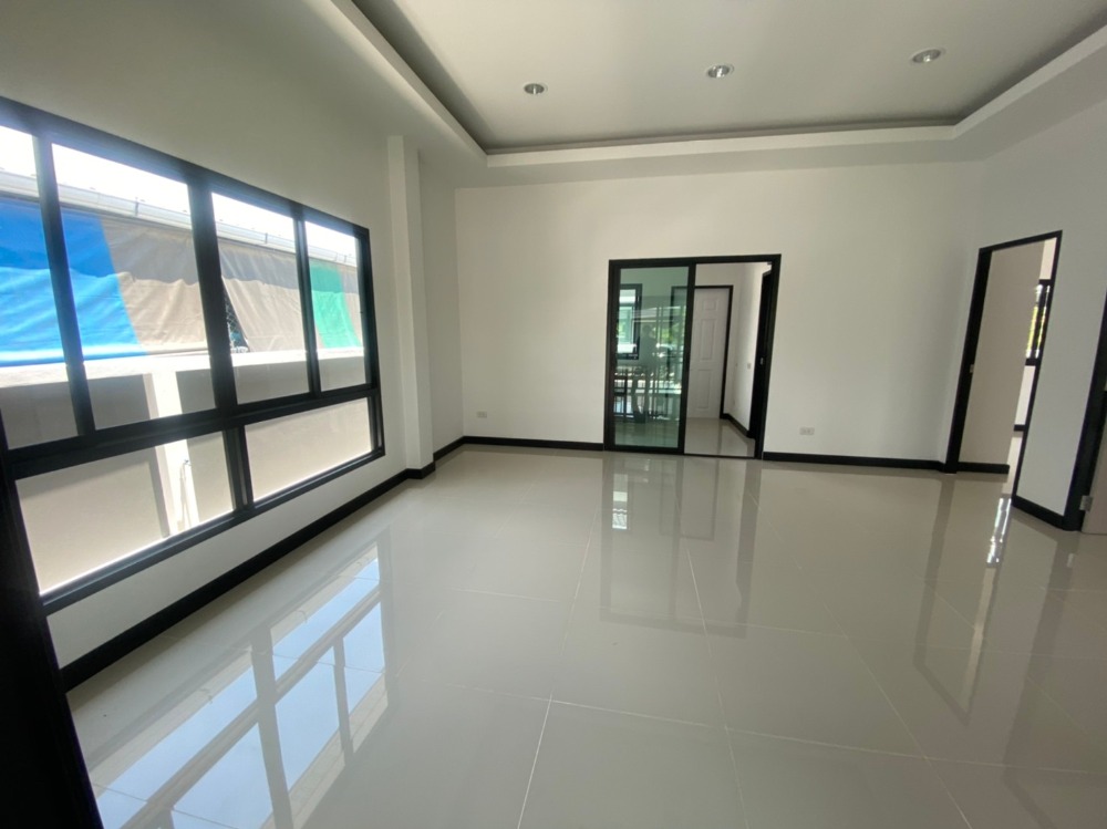 ประกาศฟรี! ซื้อ-ขาย-เช่า คอนโด บ้าน ทาวน์โฮม ที่ดิน และพื้นที่เชิงพาณิชย์ทั่วประเทศไทย ทุกทำเล ทุกงบประมาณ ไม่มีค่าใช้จ่าย ลงง่าย ขายไว เข้าถึงผู้ซื้อโดยตรง 2 172232pic1.jpg