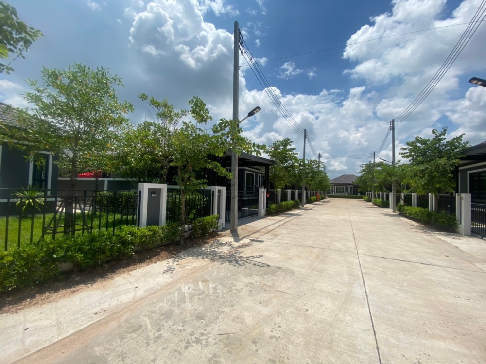 ประกาศฟรี! ซื้อ-ขาย-เช่า คอนโด บ้าน ทาวน์โฮม ที่ดิน และพื้นที่เชิงพาณิชย์ทั่วประเทศไทย ทุกทำเล ทุกงบประมาณ ไม่มีค่าใช้จ่าย ลงง่าย ขายไว เข้าถึงผู้ซื้อโดยตรง 4 172231pic3.jpg