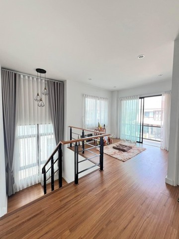 ประกาศฟรี! ซื้อ-ขาย-เช่า คอนโด บ้าน ทาวน์โฮม ที่ดิน และพื้นที่เชิงพาณิชย์ทั่วประเทศไทย ทุกทำเล ทุกงบประมาณ ไม่มีค่าใช้จ่าย ลงง่าย ขายไว เข้าถึงผู้ซื้อโดยตรง 5 476011pic4.jpg