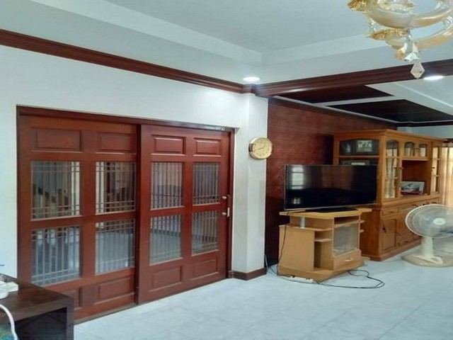 ประกาศฟรี! ซื้อ-ขาย-เช่า คอนโด บ้าน ทาวน์โฮม ที่ดิน และพื้นที่เชิงพาณิชย์ทั่วประเทศไทย ทุกทำเล ทุกงบประมาณ ไม่มีค่าใช้จ่าย ลงง่าย ขายไว เข้าถึงผู้ซื้อโดยตรง 4 276803pic3.jpg