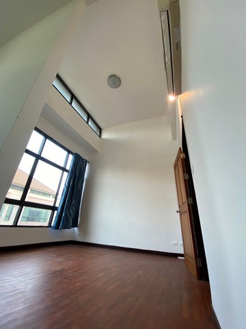 ประกาศฟรี! ซื้อ-ขาย-เช่า คอนโด บ้าน ทาวน์โฮม ที่ดิน และพื้นที่เชิงพาณิชย์ทั่วประเทศไทย ทุกทำเล ทุกงบประมาณ ไม่มีค่าใช้จ่าย ลงง่าย ขายไว เข้าถึงผู้ซื้อโดยตรง 5 161404pic4.jpg