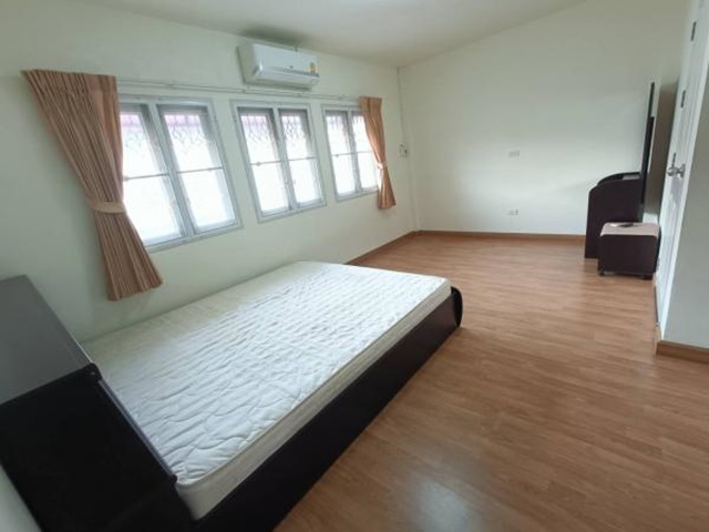 ประกาศฟรี! ซื้อ-ขาย-เช่า คอนโด บ้าน ทาวน์โฮม ที่ดิน และพื้นที่เชิงพาณิชย์ทั่วประเทศไทย ทุกทำเล ทุกงบประมาณ ไม่มีค่าใช้จ่าย ลงง่าย ขายไว เข้าถึงผู้ซื้อโดยตรง 5 20838pic4.jpg