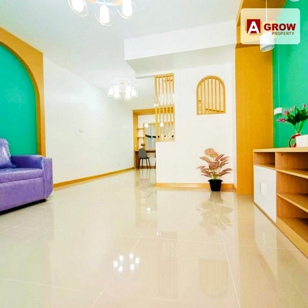 ประกาศฟรี! ซื้อ-ขาย-เช่า คอนโด บ้าน ทาวน์โฮม ที่ดิน และพื้นที่เชิงพาณิชย์ทั่วประเทศไทย ทุกทำเล ทุกงบประมาณ ไม่มีค่าใช้จ่าย ลงง่าย ขายไว เข้าถึงผู้ซื้อโดยตรง 4 22348pic3.jpg