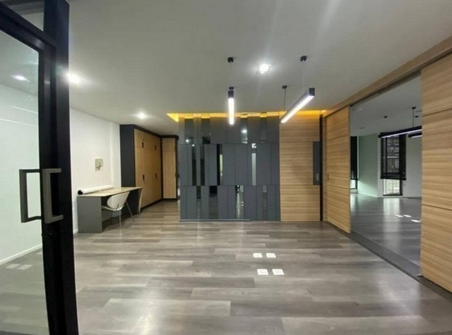 ประกาศฟรี! ซื้อ-ขาย-เช่า คอนโด บ้าน ทาวน์โฮม ที่ดิน และพื้นที่เชิงพาณิชย์ทั่วประเทศไทย ทุกทำเล ทุกงบประมาณ ไม่มีค่าใช้จ่าย ลงง่าย ขายไว เข้าถึงผู้ซื้อโดยตรง 3 277154pic2.jpg