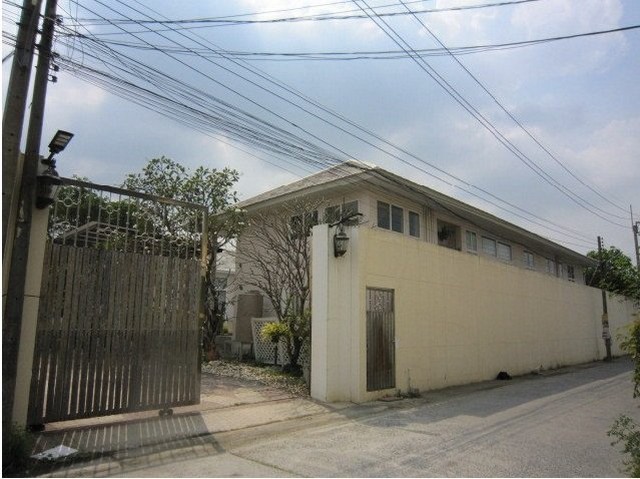 ประกาศฟรี! ซื้อ-ขาย-เช่า คอนโด บ้าน ทาวน์โฮม ที่ดิน และพื้นที่เชิงพาณิชย์ทั่วประเทศไทย ทุกทำเล ทุกงบประมาณ ไม่มีค่าใช้จ่าย ลงง่าย ขายไว เข้าถึงผู้ซื้อโดยตรง 2 172448pic1.jpg