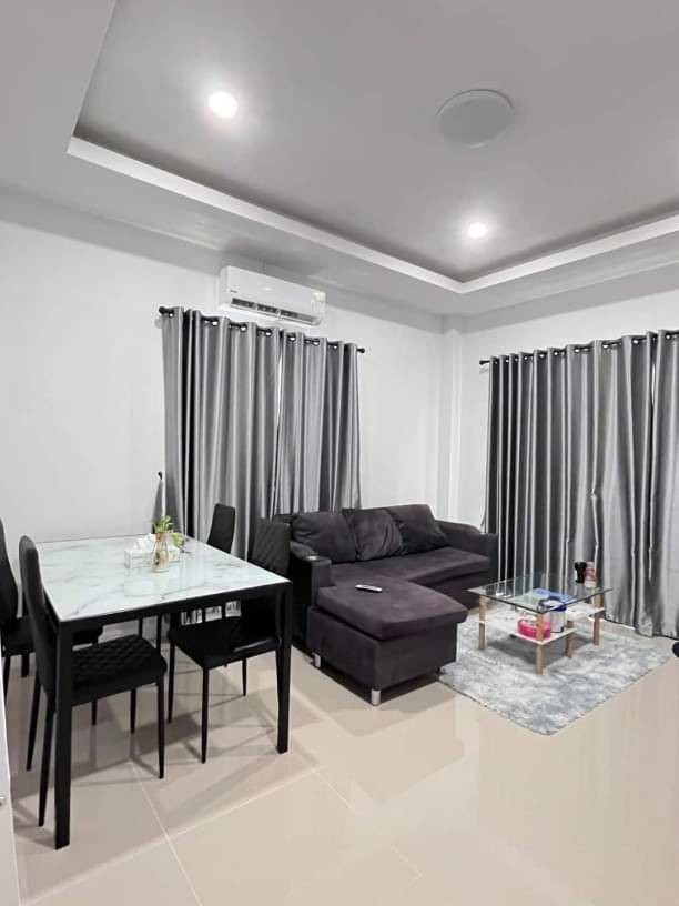 ประกาศฟรี! ซื้อ-ขาย-เช่า คอนโด บ้าน ทาวน์โฮม ที่ดิน และพื้นที่เชิงพาณิชย์ทั่วประเทศไทย ทุกทำเล ทุกงบประมาณ ไม่มีค่าใช้จ่าย ลงง่าย ขายไว เข้าถึงผู้ซื้อโดยตรง 4 172468pic3.jpg