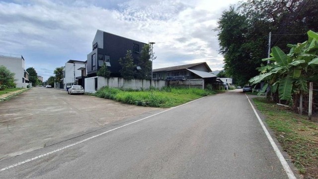 ประกาศฟรี! ซื้อ-ขาย-เช่า คอนโด บ้าน ทาวน์โฮม ที่ดิน และพื้นที่เชิงพาณิชย์ทั่วประเทศไทย ทุกทำเล ทุกงบประมาณ ไม่มีค่าใช้จ่าย ลงง่าย ขายไว เข้าถึงผู้ซื้อโดยตรง 3 172557pic2.jpg