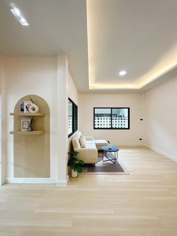 ประกาศฟรี! ซื้อ-ขาย-เช่า คอนโด บ้าน ทาวน์โฮม ที่ดิน และพื้นที่เชิงพาณิชย์ทั่วประเทศไทย ทุกทำเล ทุกงบประมาณ ไม่มีค่าใช้จ่าย ลงง่าย ขายไว เข้าถึงผู้ซื้อโดยตรง 3 172547pic2.jpg