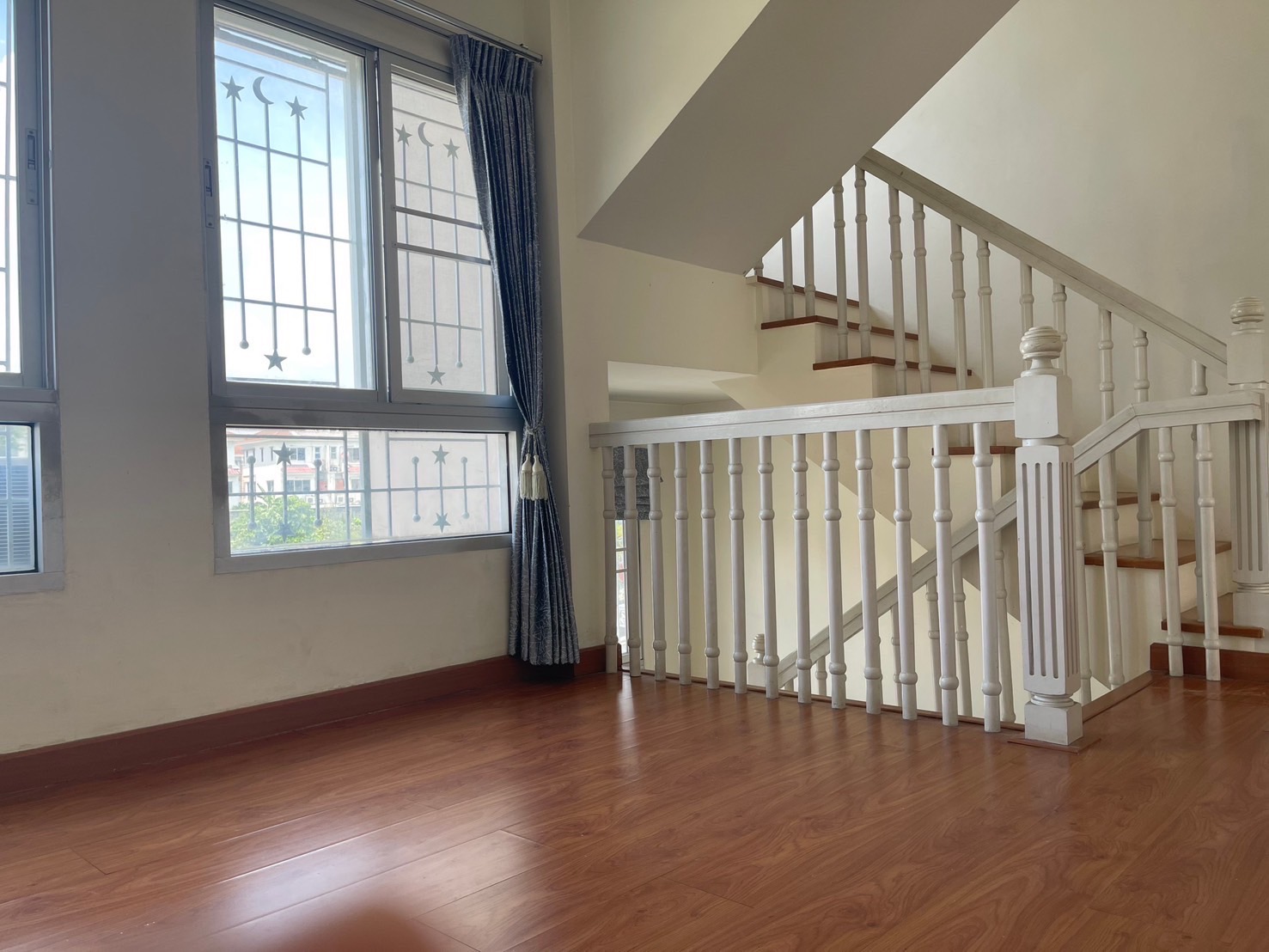 ประกาศฟรี! ซื้อ-ขาย-เช่า คอนโด บ้าน ทาวน์โฮม ที่ดิน และพื้นที่เชิงพาณิชย์ทั่วประเทศไทย ทุกทำเล ทุกงบประมาณ ไม่มีค่าใช้จ่าย ลงง่าย ขายไว เข้าถึงผู้ซื้อโดยตรง 5 6.jpg