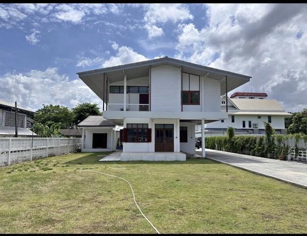 ประกาศฟรี! ซื้อ-ขาย-เช่า คอนโด บ้าน ทาวน์โฮม ที่ดิน และพื้นที่เชิงพาณิชย์ทั่วประเทศไทย ทุกทำเล ทุกงบประมาณ ไม่มีค่าใช้จ่าย ลงง่าย ขายไว เข้าถึงผู้ซื้อโดยตรง 2 476140pic1.jpg