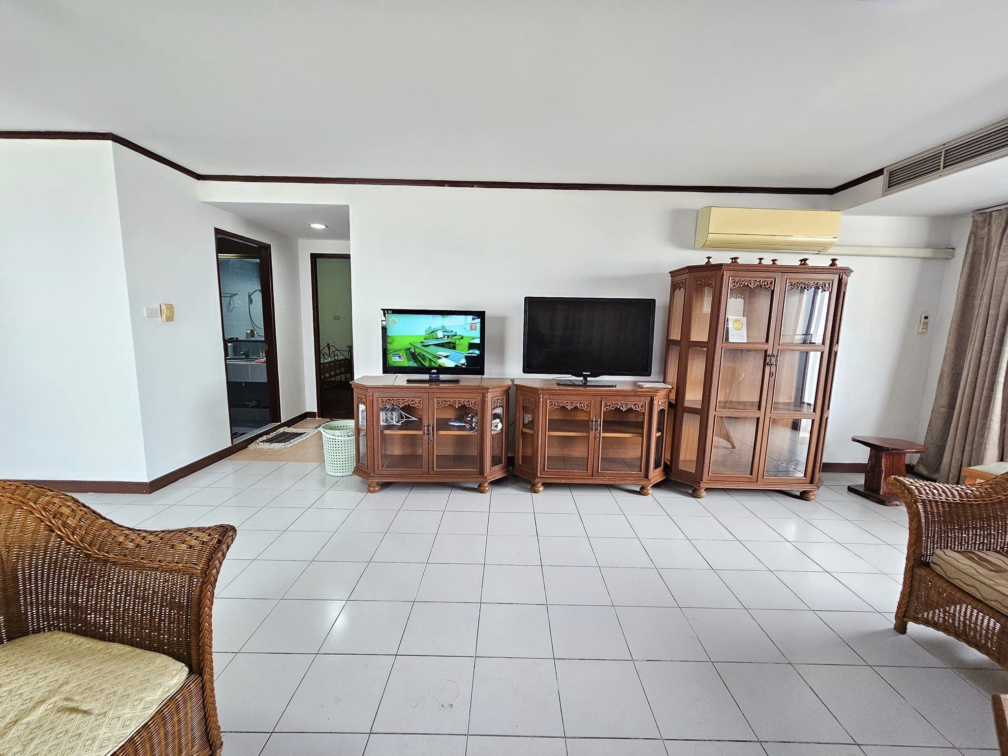 ประกาศฟรี! ซื้อ-ขาย-เช่า คอนโด บ้าน ทาวน์โฮม ที่ดิน และพื้นที่เชิงพาณิชย์ทั่วประเทศไทย ทุกทำเล ทุกงบประมาณ ไม่มีค่าใช้จ่าย ลงง่าย ขายไว เข้าถึงผู้ซื้อโดยตรง 2 276483pic1.jpg