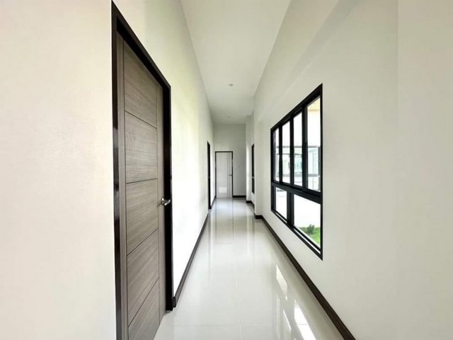 ประกาศฟรี! ซื้อ-ขาย-เช่า คอนโด บ้าน ทาวน์โฮม ที่ดิน และพื้นที่เชิงพาณิชย์ทั่วประเทศไทย ทุกทำเล ทุกงบประมาณ ไม่มีค่าใช้จ่าย ลงง่าย ขายไว เข้าถึงผู้ซื้อโดยตรง 5 172669pic4.jpg