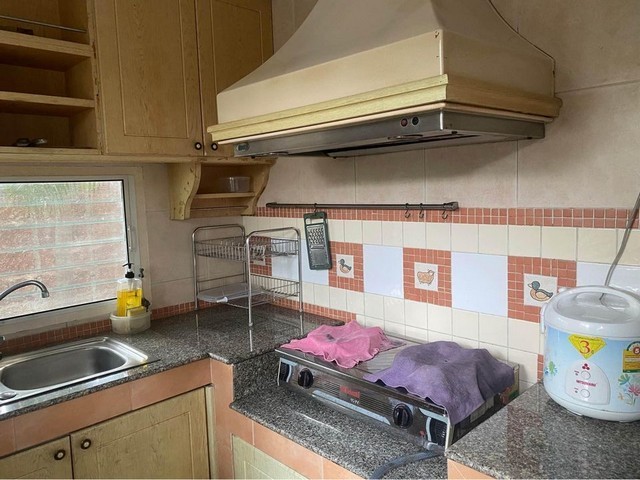 ประกาศฟรี! ซื้อ-ขาย-เช่า คอนโด บ้าน ทาวน์โฮม ที่ดิน และพื้นที่เชิงพาณิชย์ทั่วประเทศไทย ทุกทำเล ทุกงบประมาณ ไม่มีค่าใช้จ่าย ลงง่าย ขายไว เข้าถึงผู้ซื้อโดยตรง 5 476351pic4.jpg