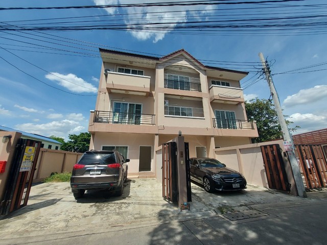 ประกาศฟรี! ซื้อ-ขาย-เช่า คอนโด บ้าน ทาวน์โฮม ที่ดิน และพื้นที่เชิงพาณิชย์ทั่วประเทศไทย ทุกทำเล ทุกงบประมาณ ไม่มีค่าใช้จ่าย ลงง่าย ขายไว เข้าถึงผู้ซื้อโดยตรง 2 476353pic1.jpg